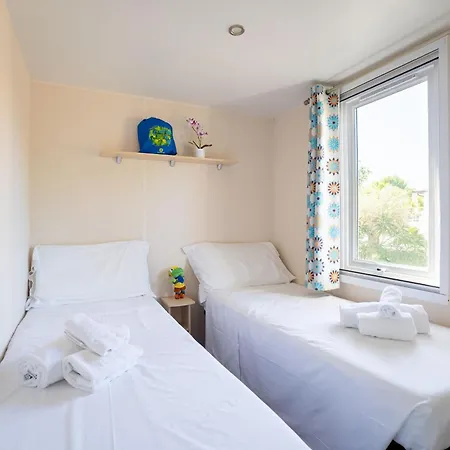 Parco vacanze Adriano Family Village 4*