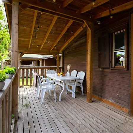 Parco vacanze Adriano Family Village 4*