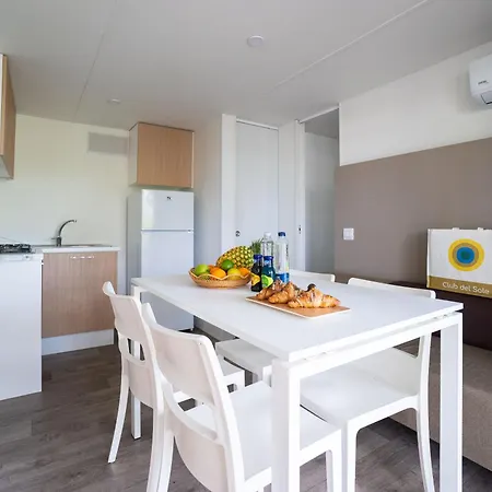 Parco vacanze Adriano Family Village 4*