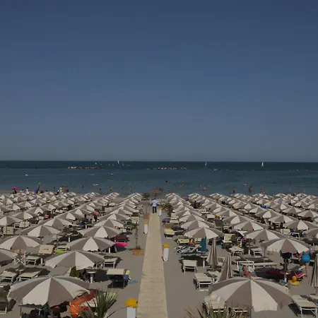 Adriano Family Village